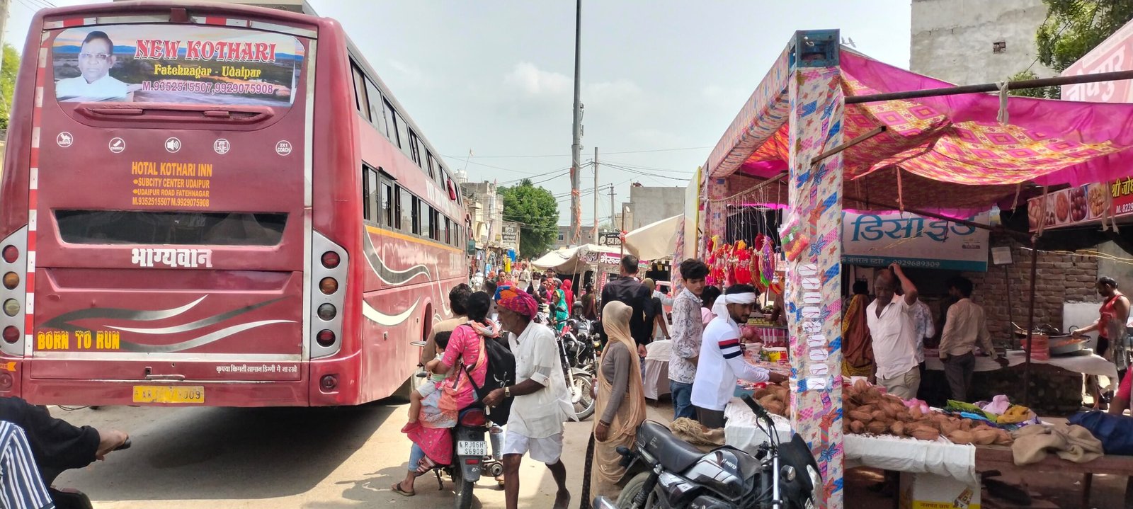 मोखुंदा बस स्टॉप पर फिर जाम, राहगीर बेहाल,रक्षाबंधन की तैयारियों में अतिक्रमण से बिगड़ी यातायात व्यवस्था